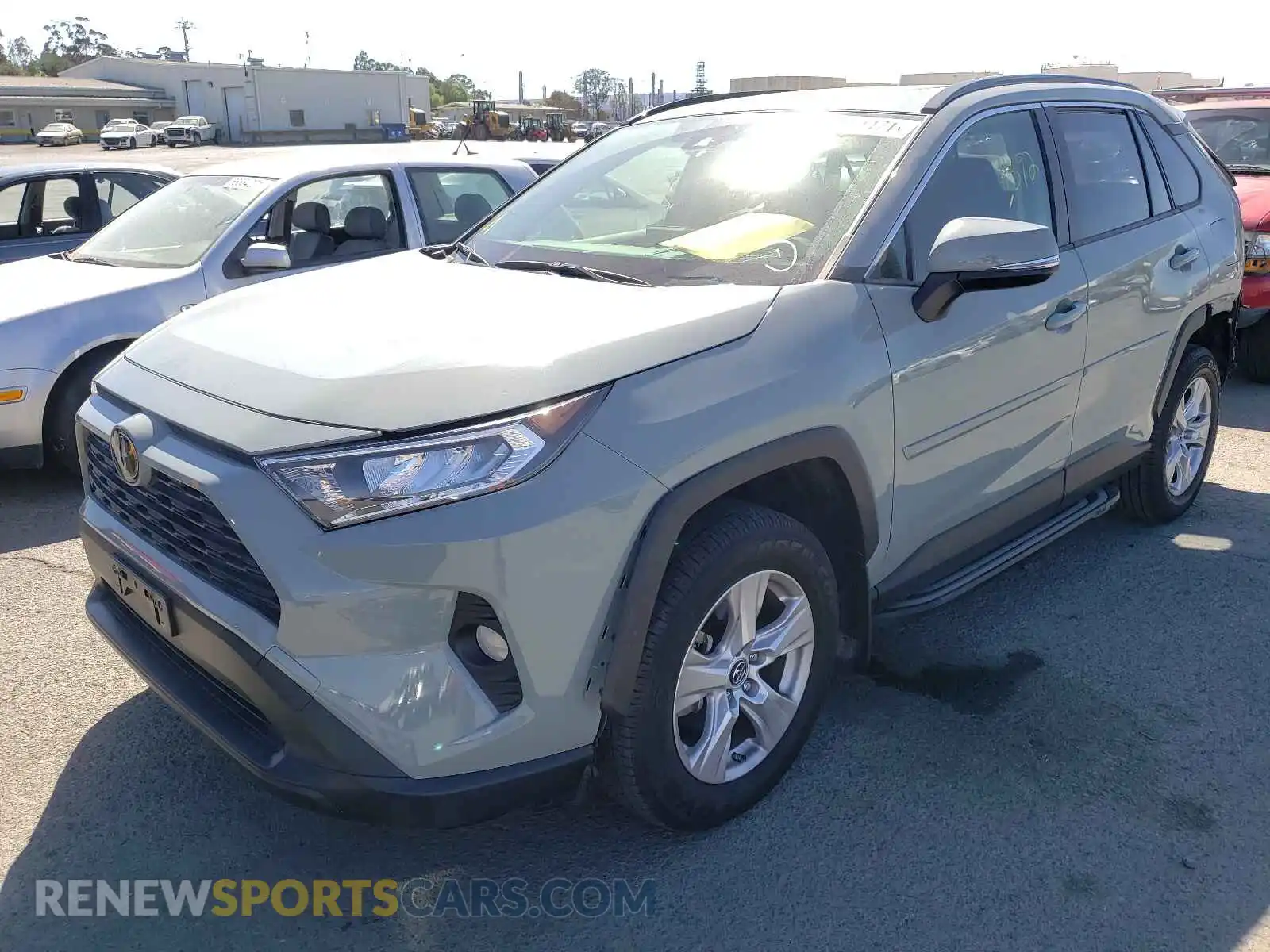2 Photograph of a damaged car JTMP1RFV4KD014188 TOYOTA RAV4 2019