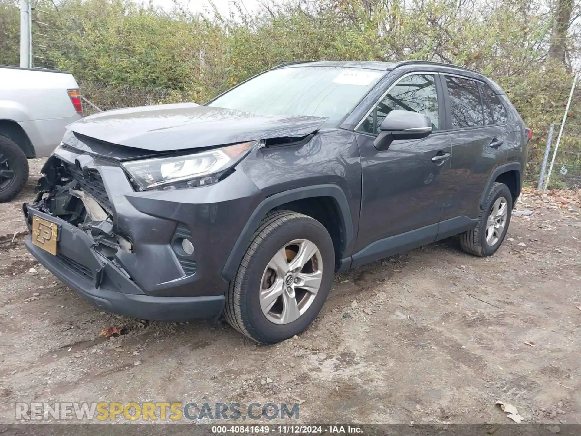2 Photograph of a damaged car JTMP1RFV5KD003779 TOYOTA RAV4 2019