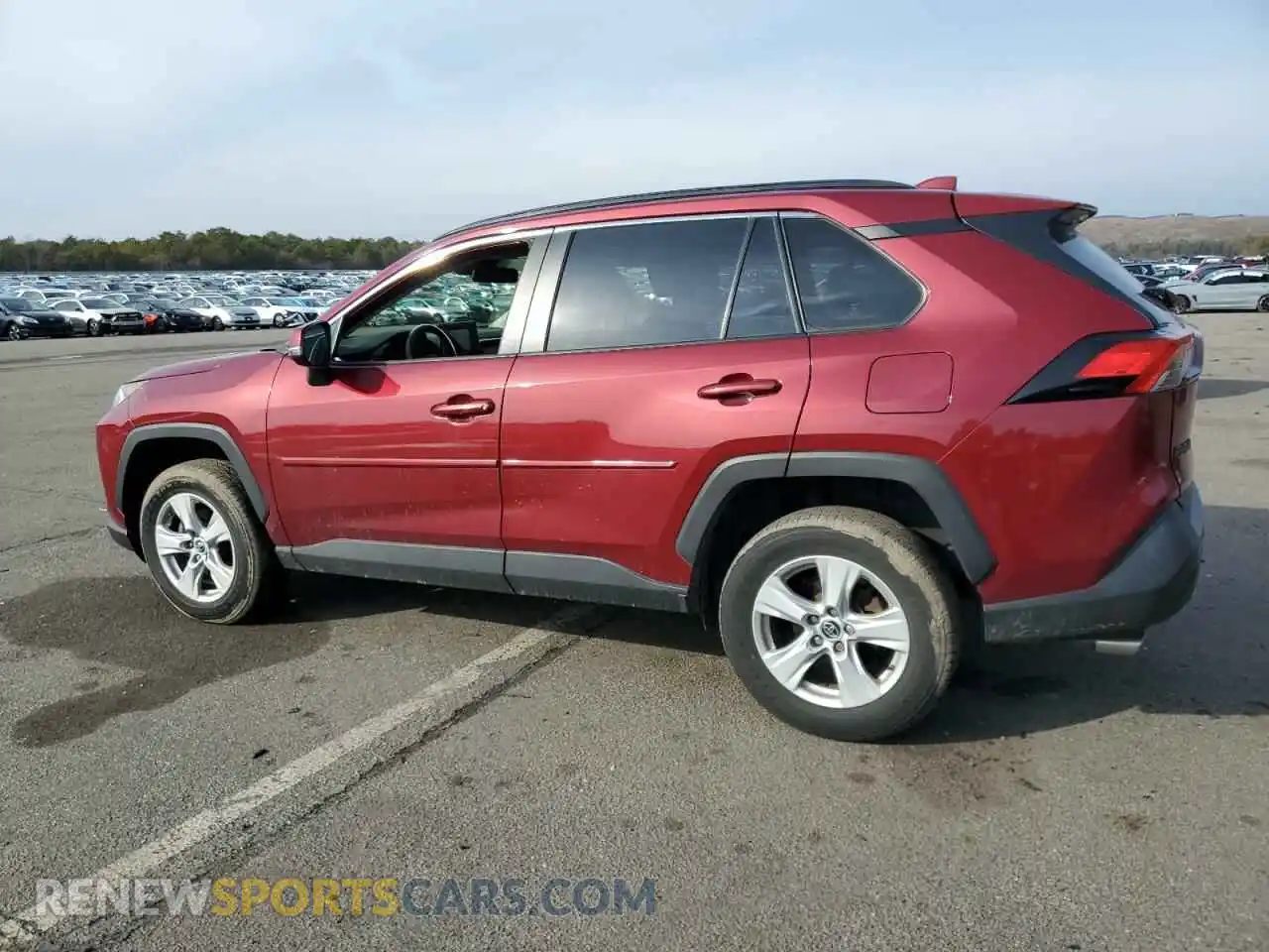 2 Photograph of a damaged car JTMP1RFV5KD019349 TOYOTA RAV4 2019
