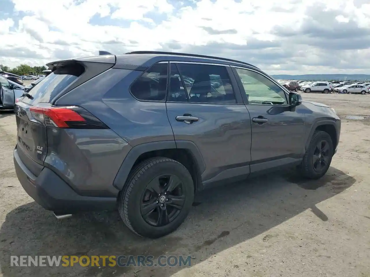 3 Photograph of a damaged car JTMP1RFV5KD044767 TOYOTA RAV4 2019