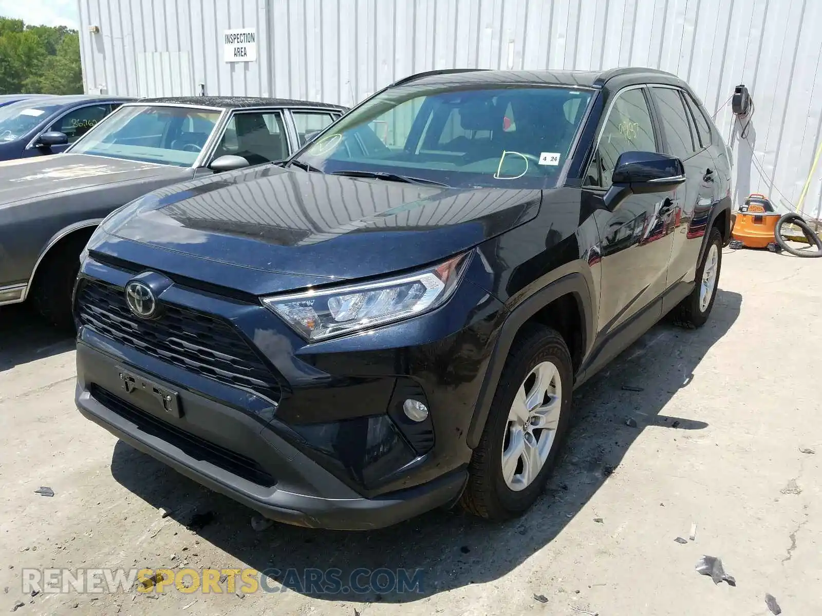 2 Photograph of a damaged car JTMP1RFV6KD021773 TOYOTA RAV4 2019