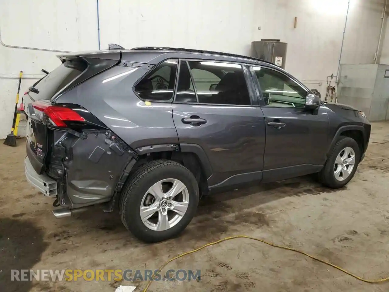 3 Photograph of a damaged car JTMP1RFV7KD013360 TOYOTA RAV4 2019