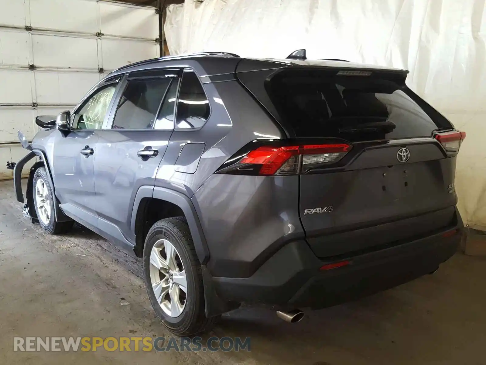 3 Photograph of a damaged car JTMP1RFV7KD514491 TOYOTA RAV4 2019