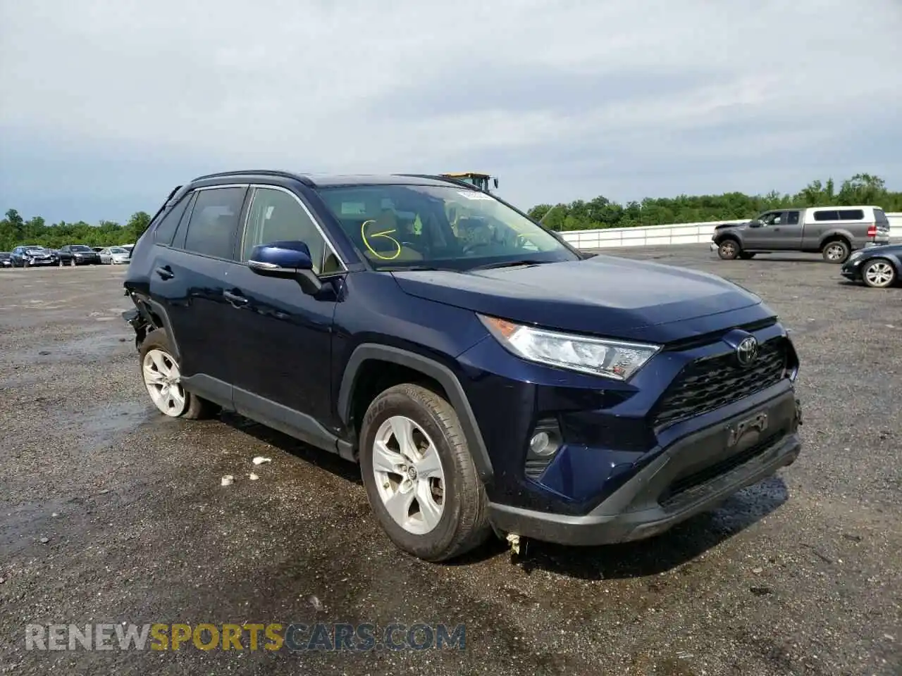 1 Photograph of a damaged car JTMP1RFV8KD016199 TOYOTA RAV4 2019