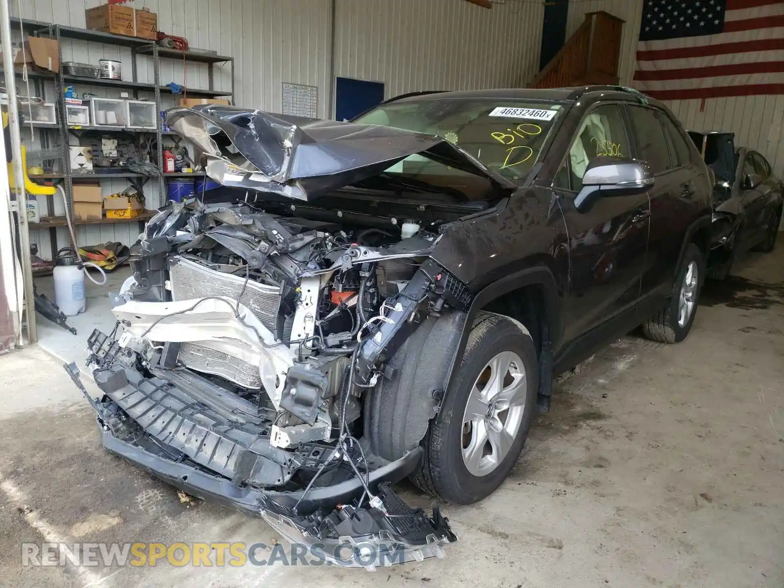 2 Photograph of a damaged car JTMP1RFV8KD512281 TOYOTA RAV4 2019
