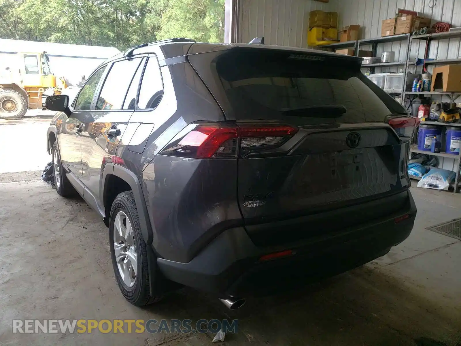 3 Photograph of a damaged car JTMP1RFV8KD512281 TOYOTA RAV4 2019