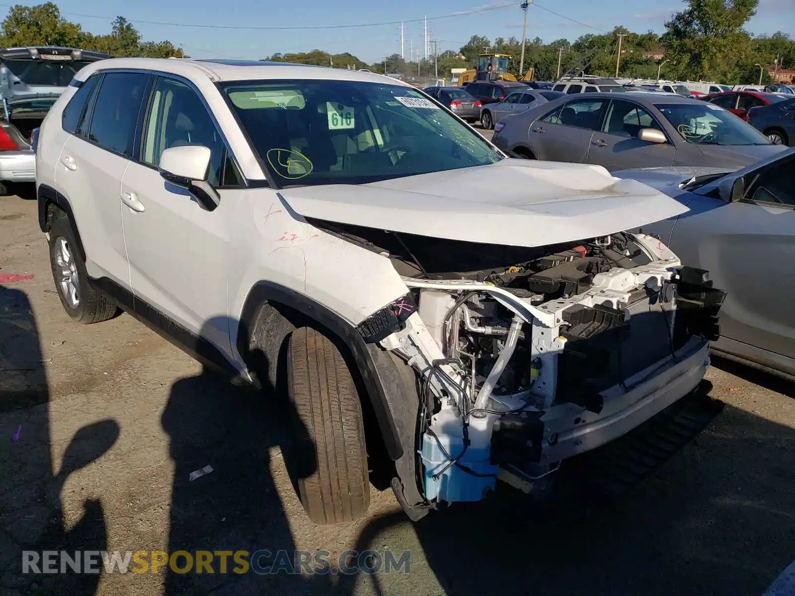 1 Photograph of a damaged car JTMP1RFV8KD512474 TOYOTA RAV4 2019