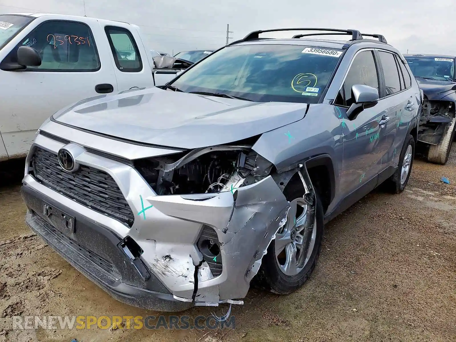 2 Photograph of a damaged car JTMP1RFV9KD009715 TOYOTA RAV4 2019
