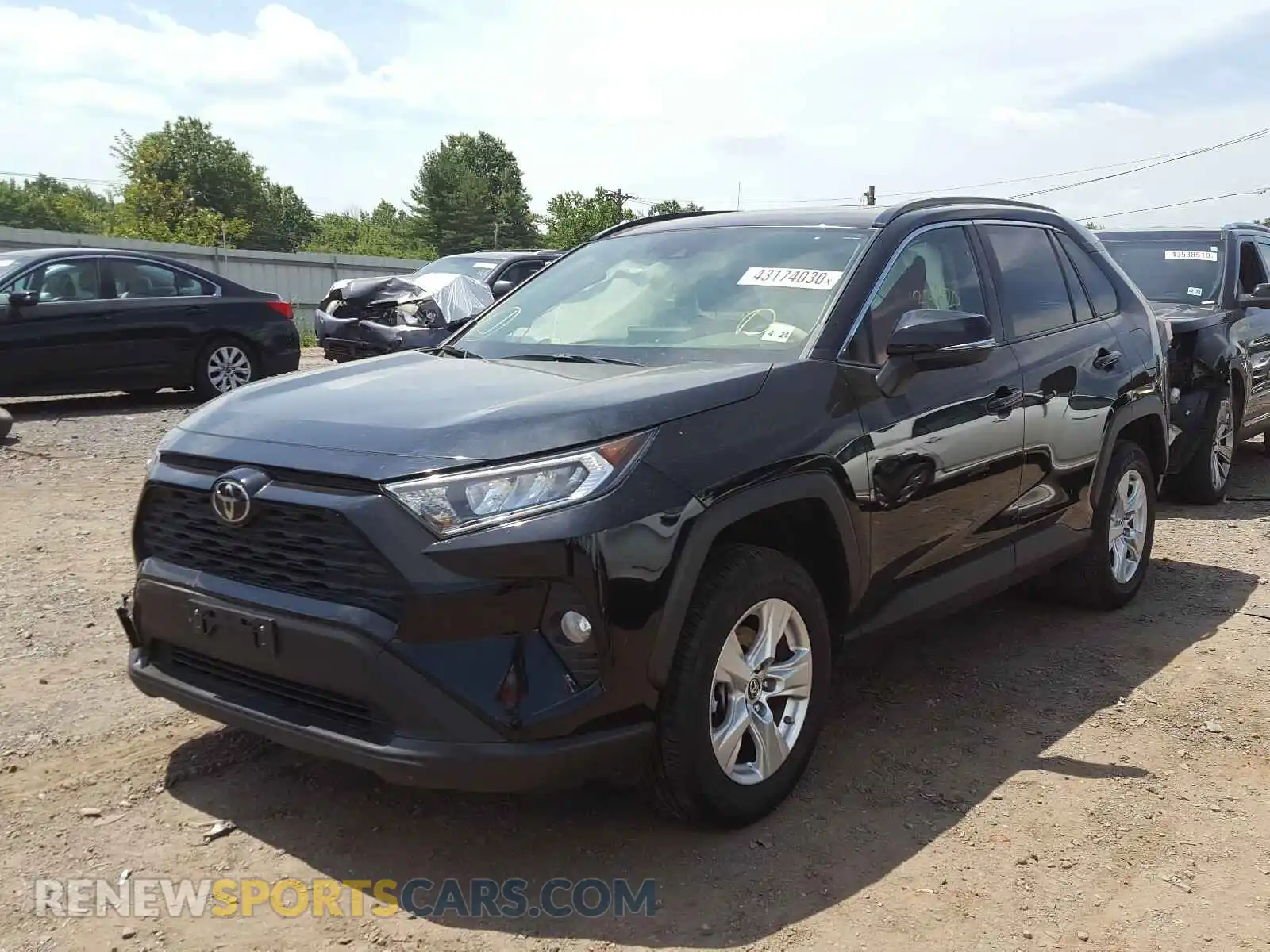 2 Photograph of a damaged car JTMP1RFV9KD018351 TOYOTA RAV4 2019