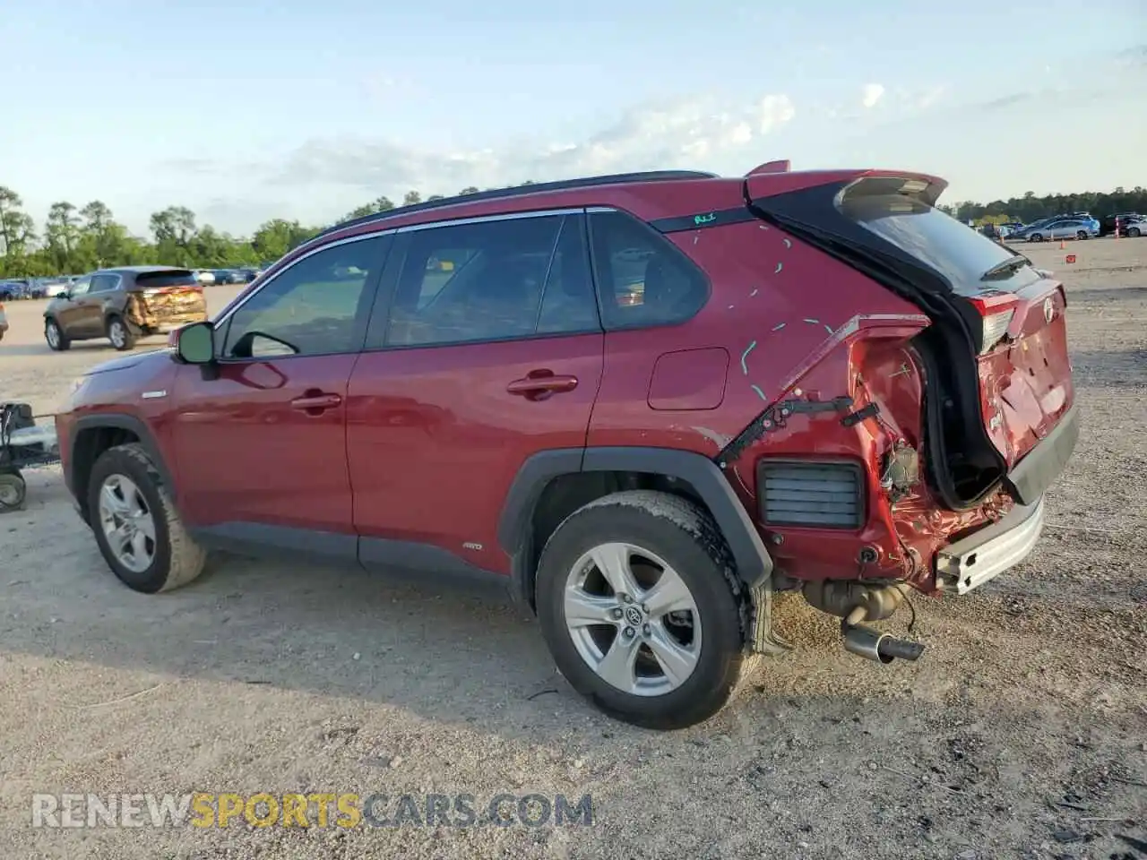 2 Photograph of a damaged car JTMRWRFV3KD040047 TOYOTA RAV4 2019
