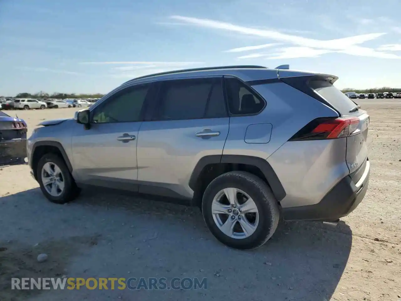 2 Photograph of a damaged car JTMW1RFV0KD033428 TOYOTA RAV4 2019