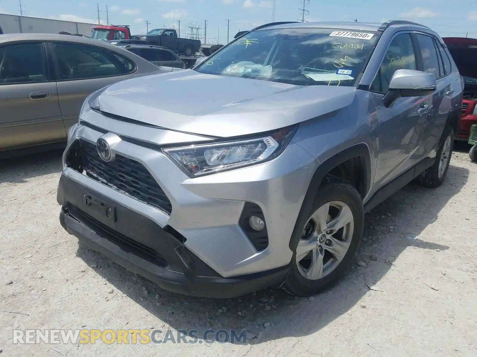 2 Photograph of a damaged car JTMW1RFV2KD501904 TOYOTA RAV4 2019