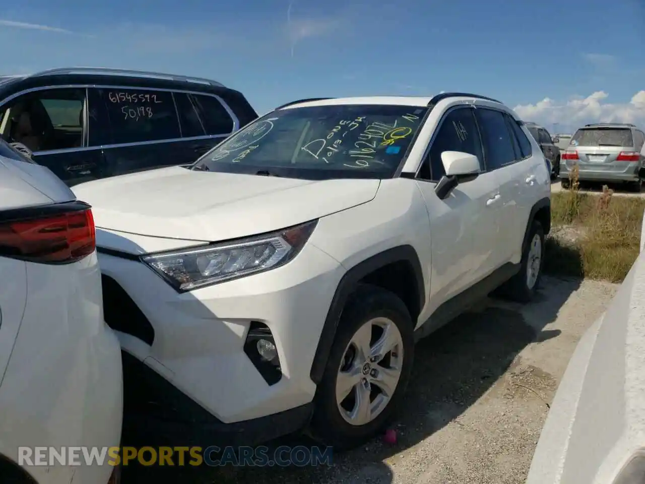 2 Photograph of a damaged car JTMW1RFV5KD501475 TOYOTA RAV4 2019