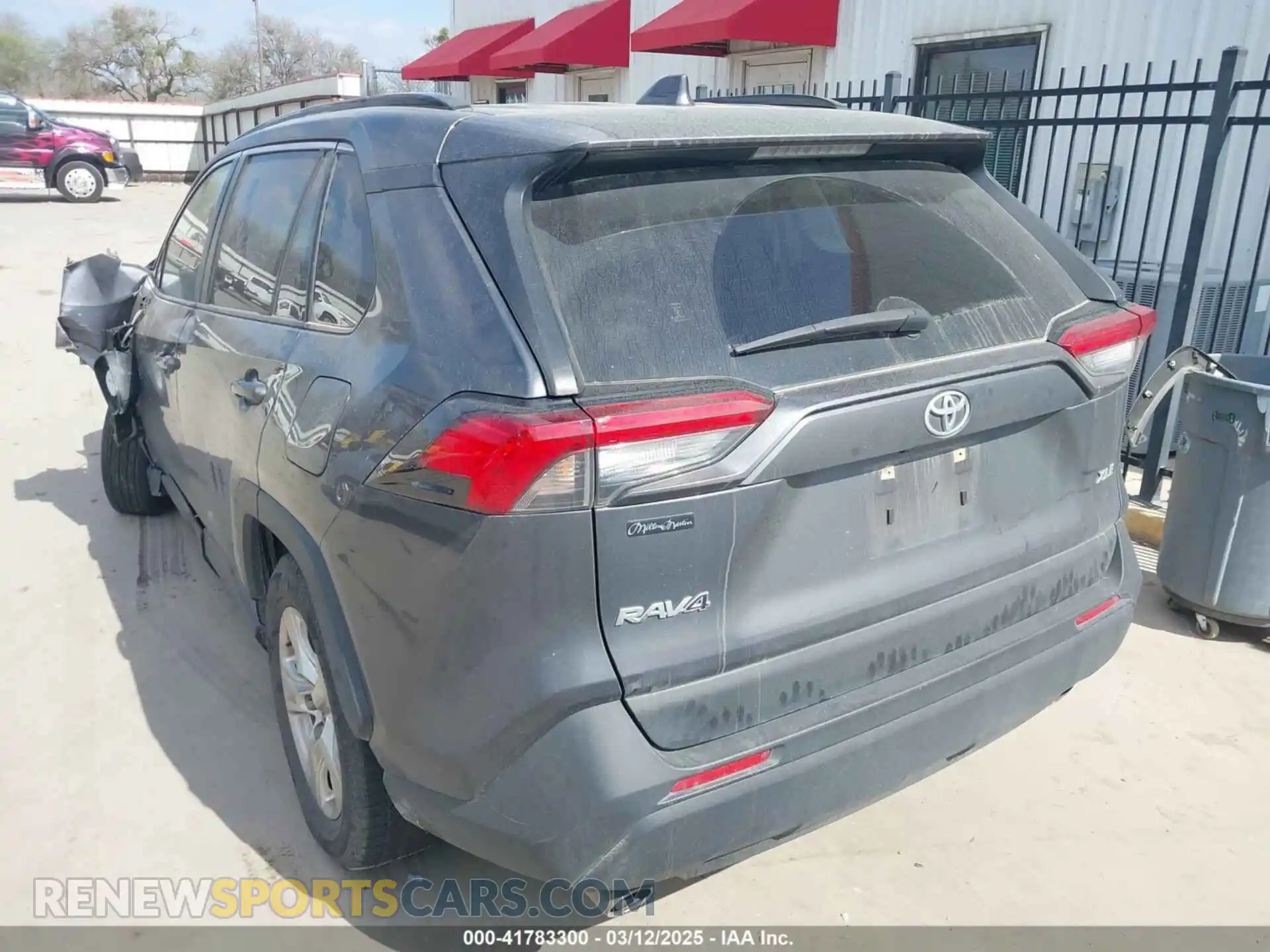 3 Photograph of a damaged car JTMW1RFV8KD034763 TOYOTA RAV4 2019