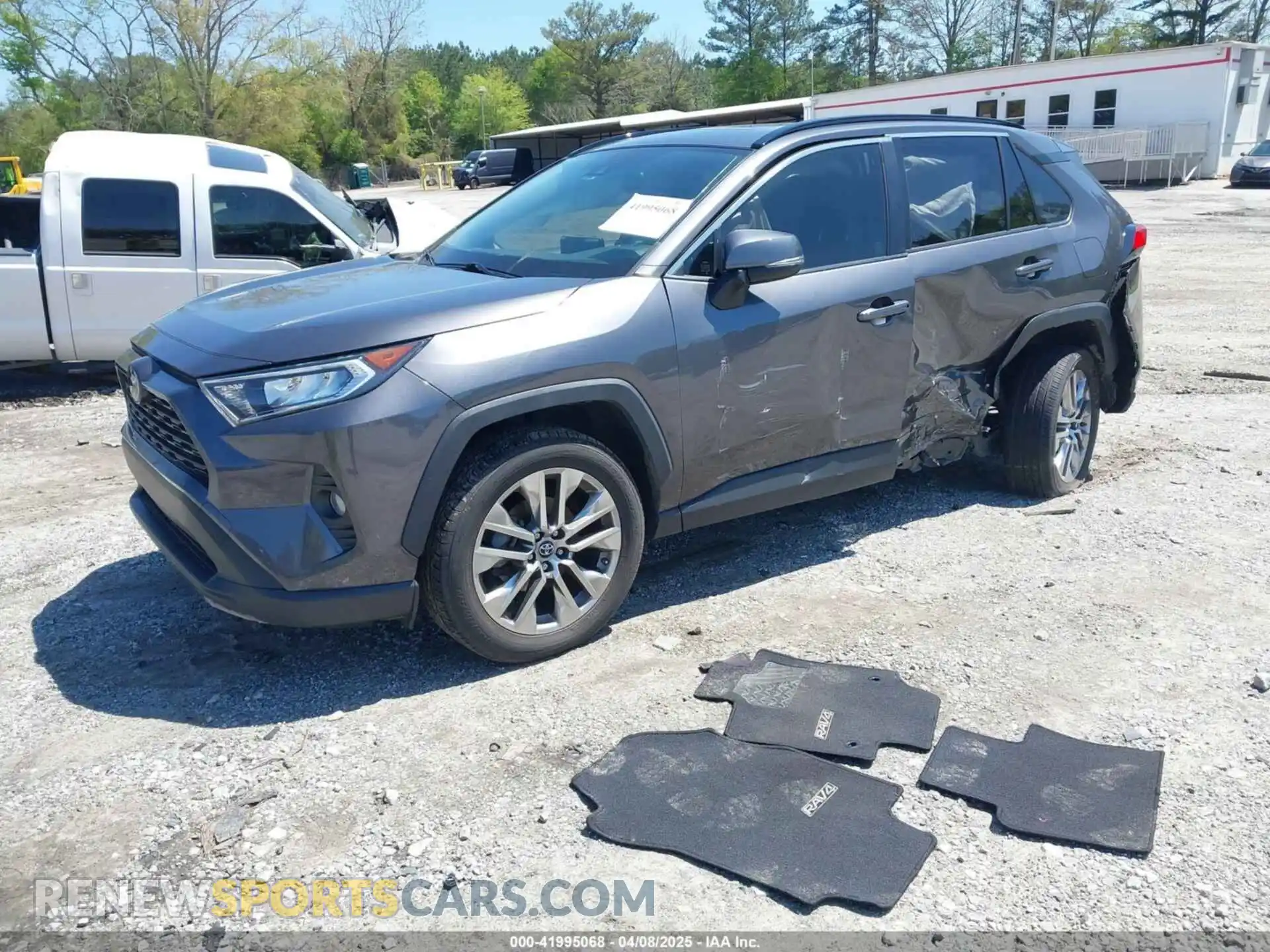2 Photograph of a damaged car JTMW1RFVXKJ014127 TOYOTA RAV4 2019