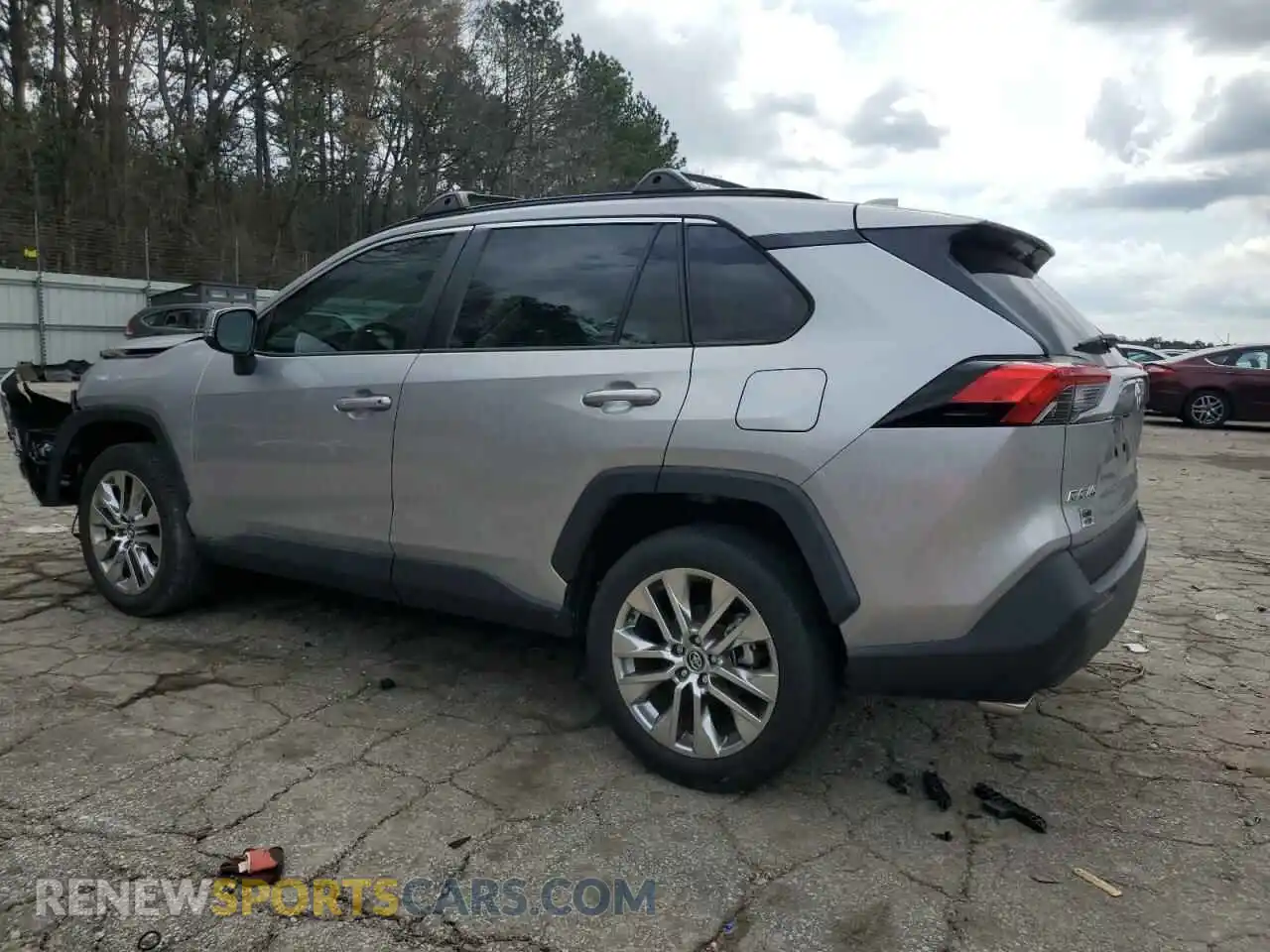 2 Photograph of a damaged car 2T3A1RFV2LC116200 TOYOTA RAV4 2020