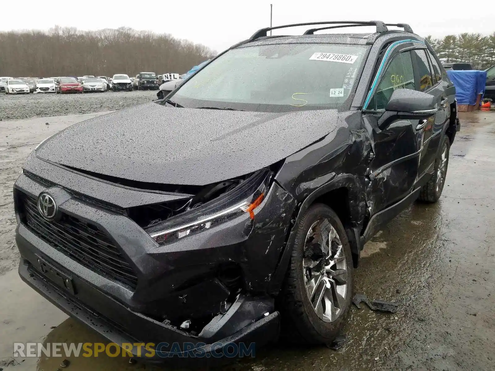 2 Photograph of a damaged car 2T3A1RFV3LC070943 TOYOTA RAV4 2020