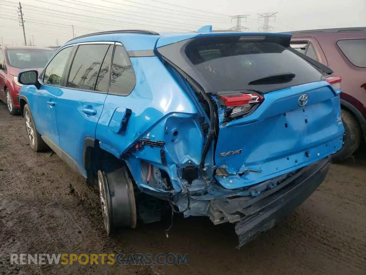 3 Photograph of a damaged car 2T3A1RFV4LC128008 TOYOTA RAV4 2020