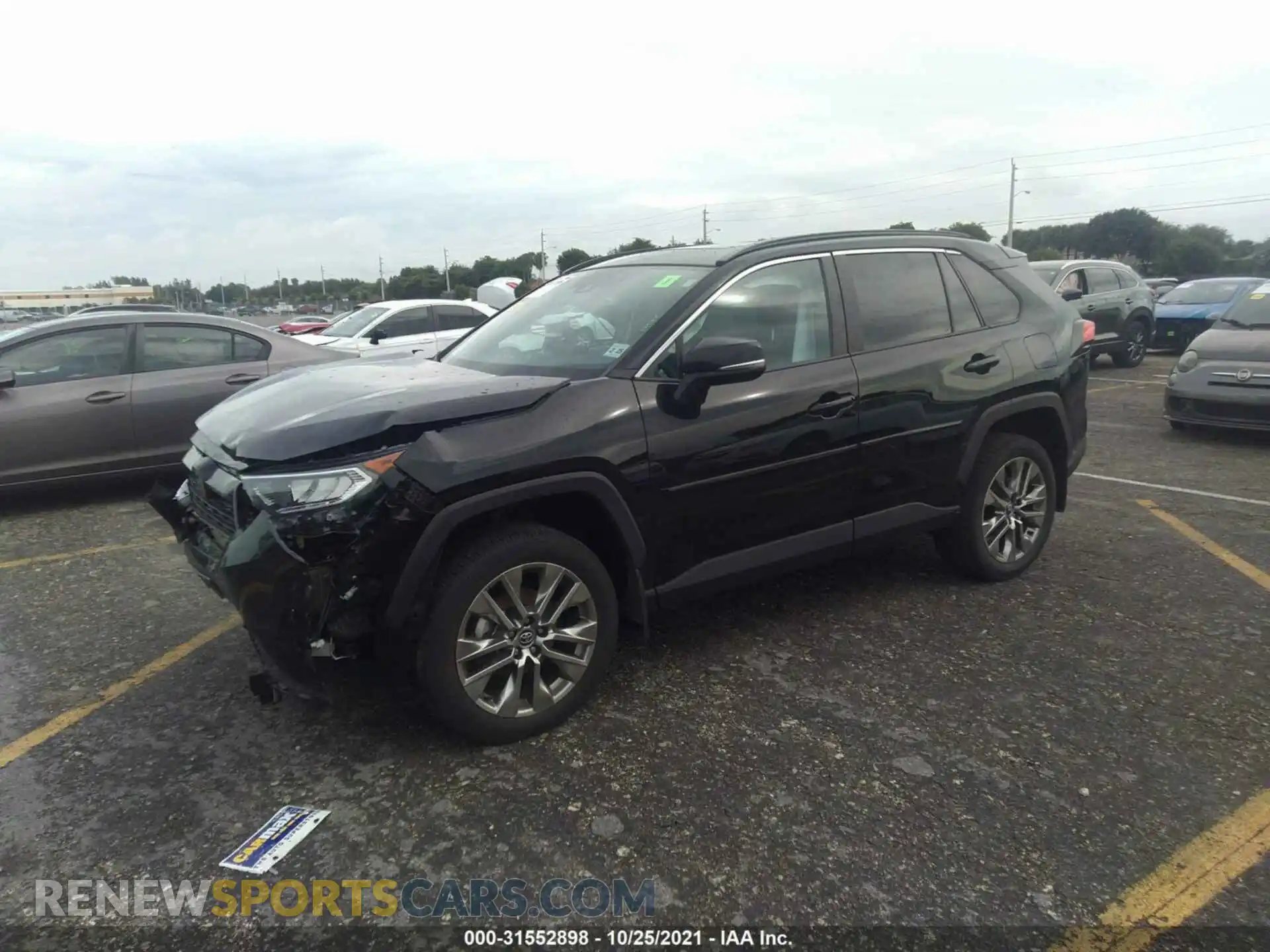 2 Photograph of a damaged car 2T3A1RFV7LC070816 TOYOTA RAV4 2020
