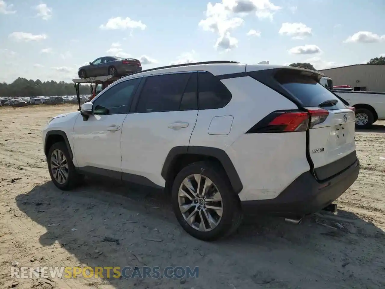 2 fotografías del automóvil dañado 2T3C1RFV0LC060198 TOYOTA RAV4 2020