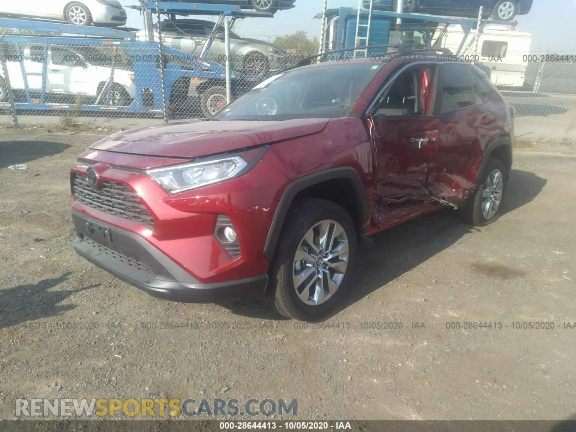 2 Photograph of a damaged car 2T3C1RFV1LW082659 TOYOTA RAV4 2020