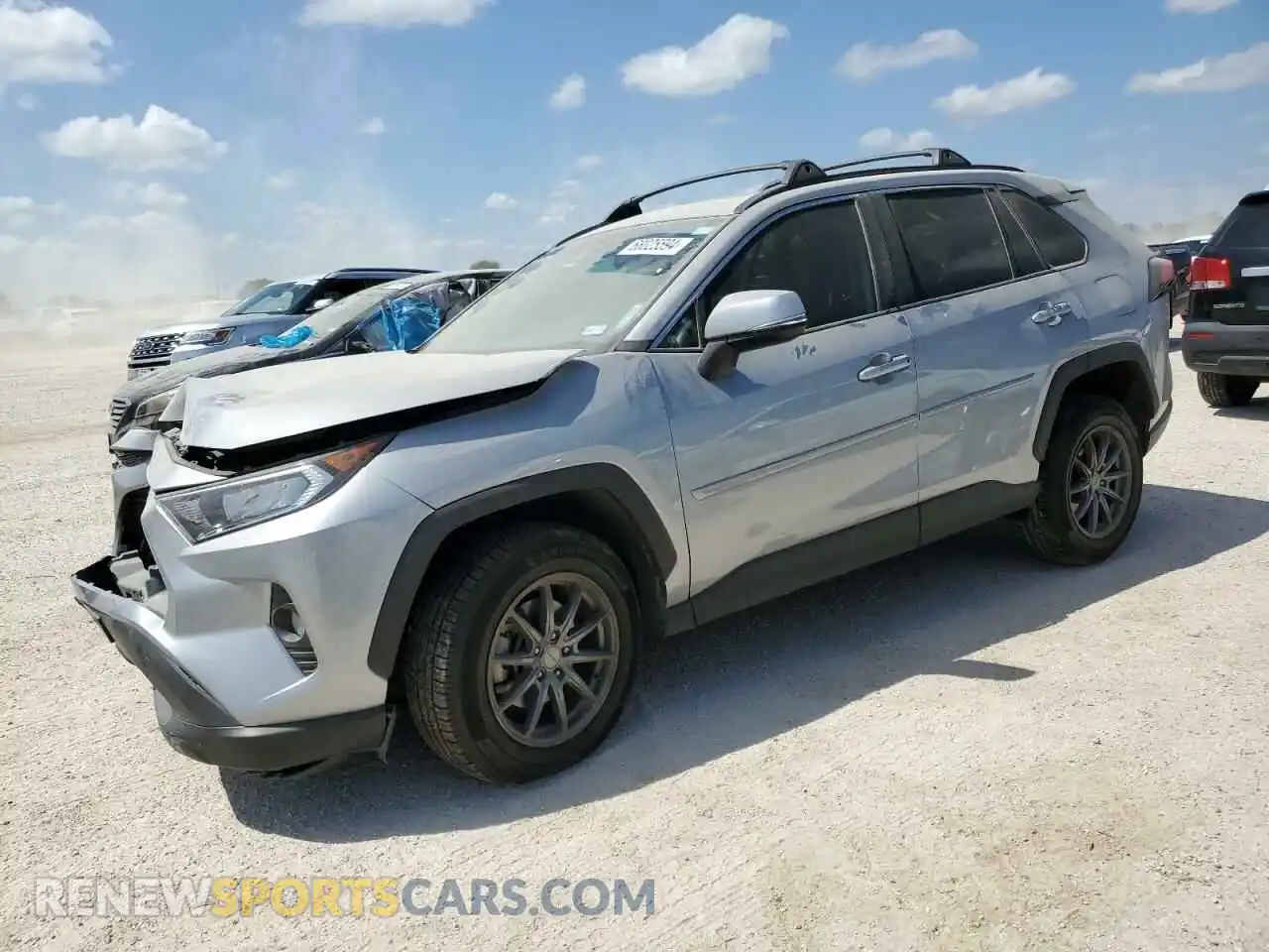 1 Photograph of a damaged car 2T3C1RFV4LC065341 TOYOTA RAV4 2020