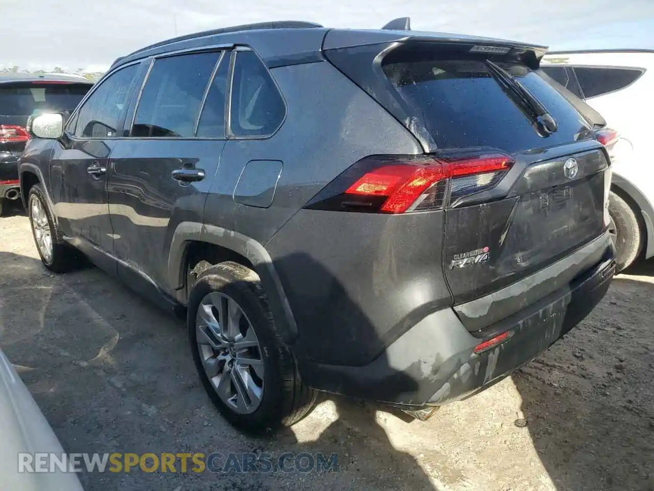 2 Photograph of a damaged car 2T3C1RFV4LC082379 TOYOTA RAV4 2020