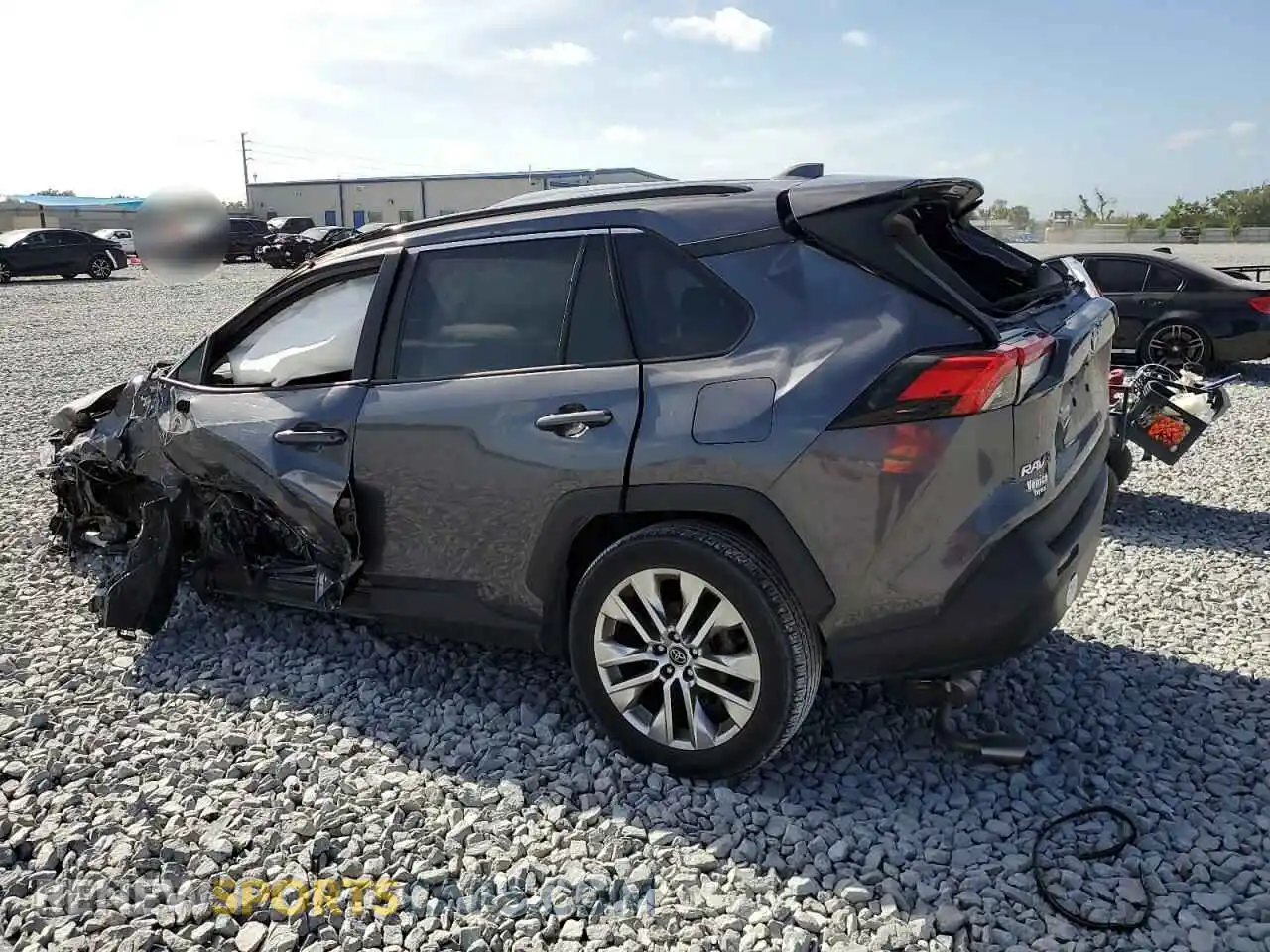 2 Photograph of a damaged car 2T3C1RFV4LW093137 TOYOTA RAV4 2020