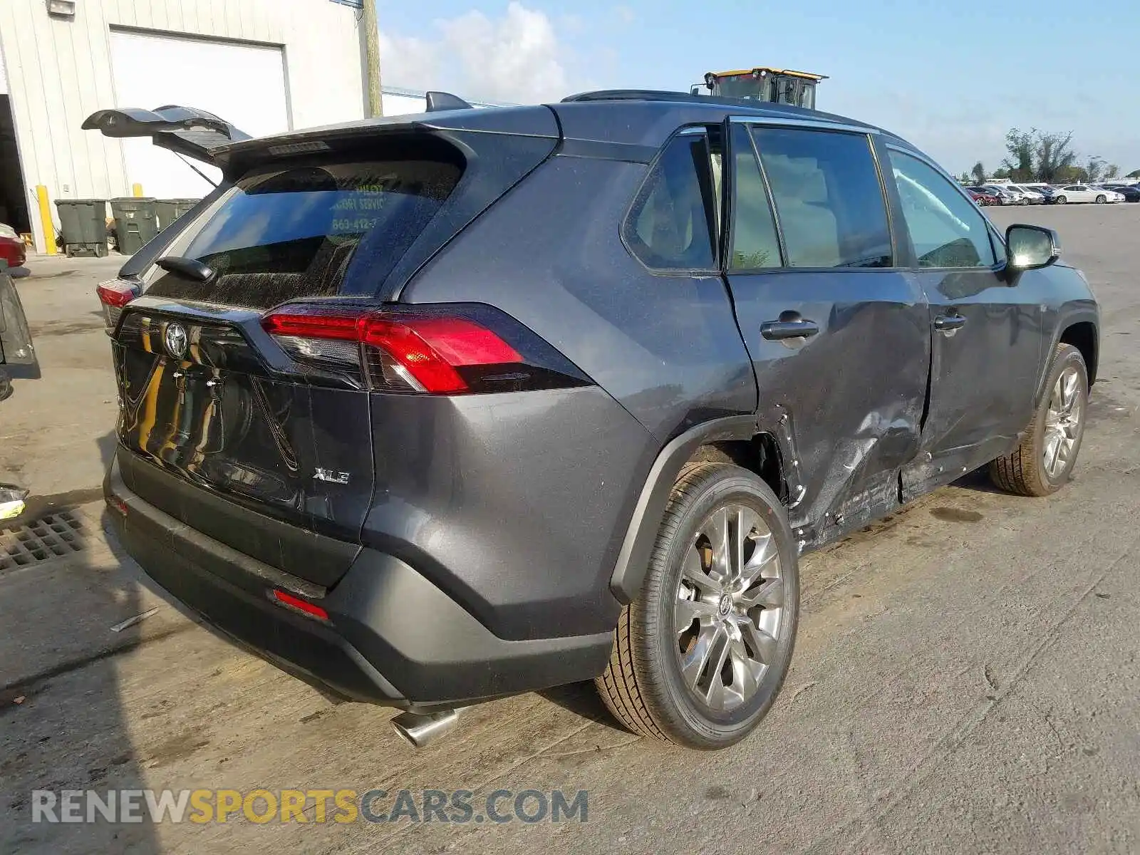 3 Photograph of a damaged car 2T3C1RFV7LW065381 TOYOTA RAV4 2020