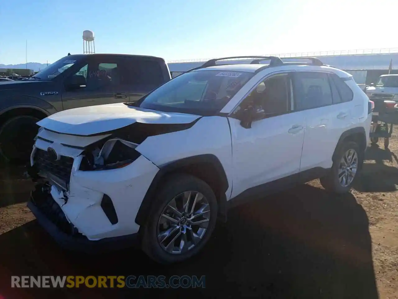 2 Photograph of a damaged car 2T3C1RFV9LC085424 TOYOTA RAV4 2020