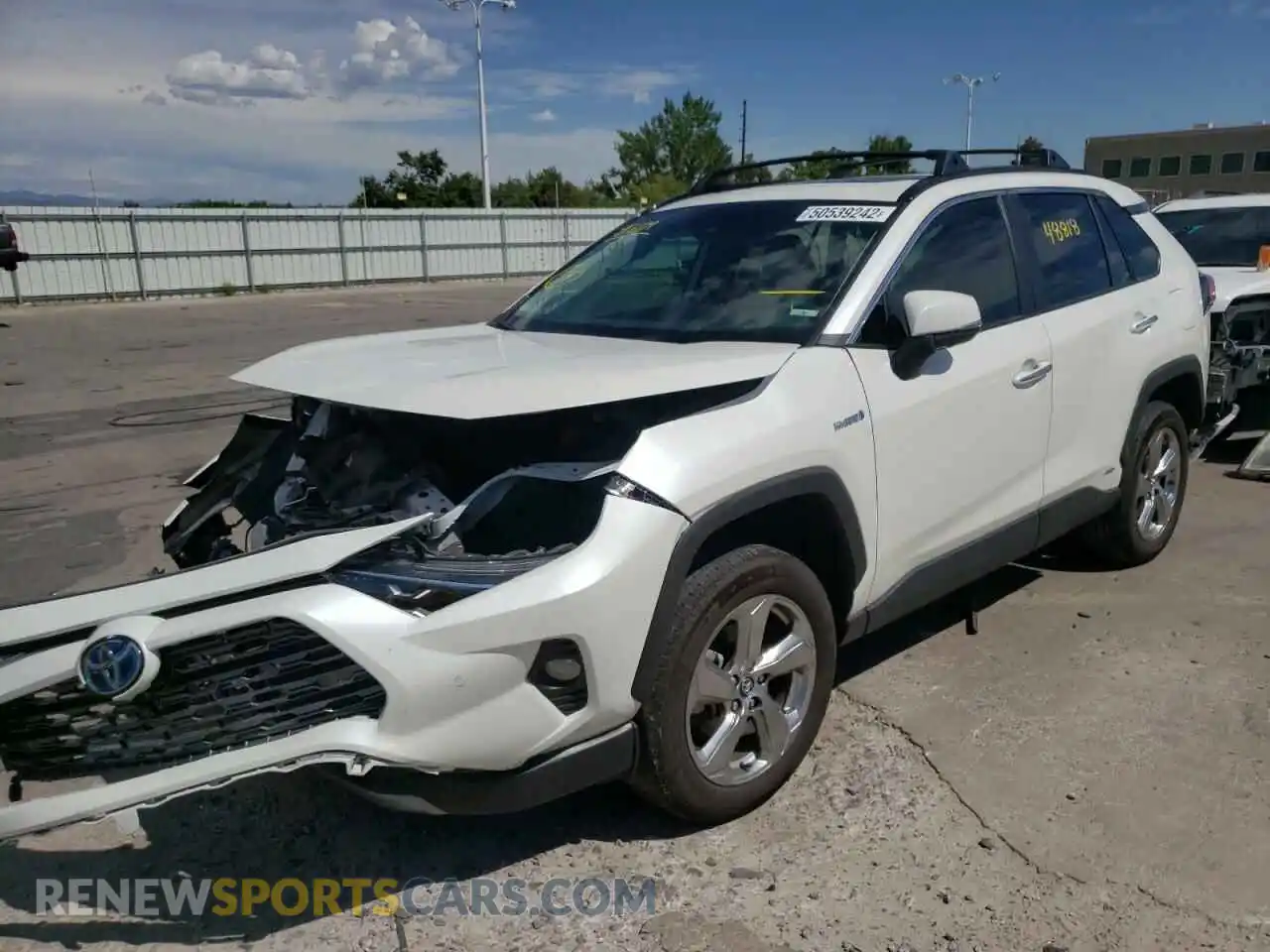 2 Фотография поврежденного автомобиля 2T3DWRFV7LW061384 TOYOTA RAV4 2020