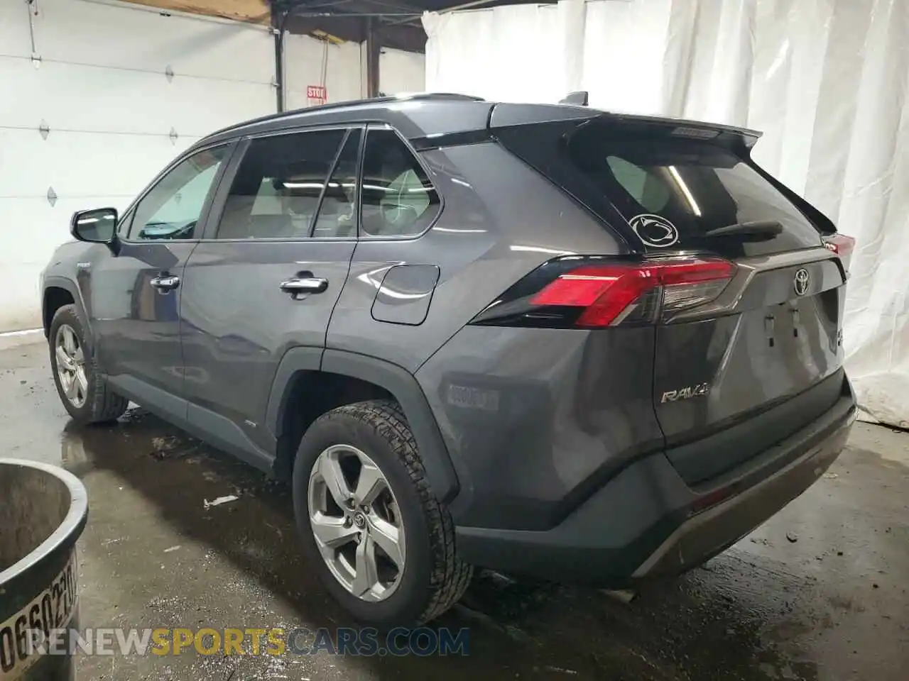 2 Photograph of a damaged car 2T3DWRFV9LW075030 TOYOTA RAV4 2020
