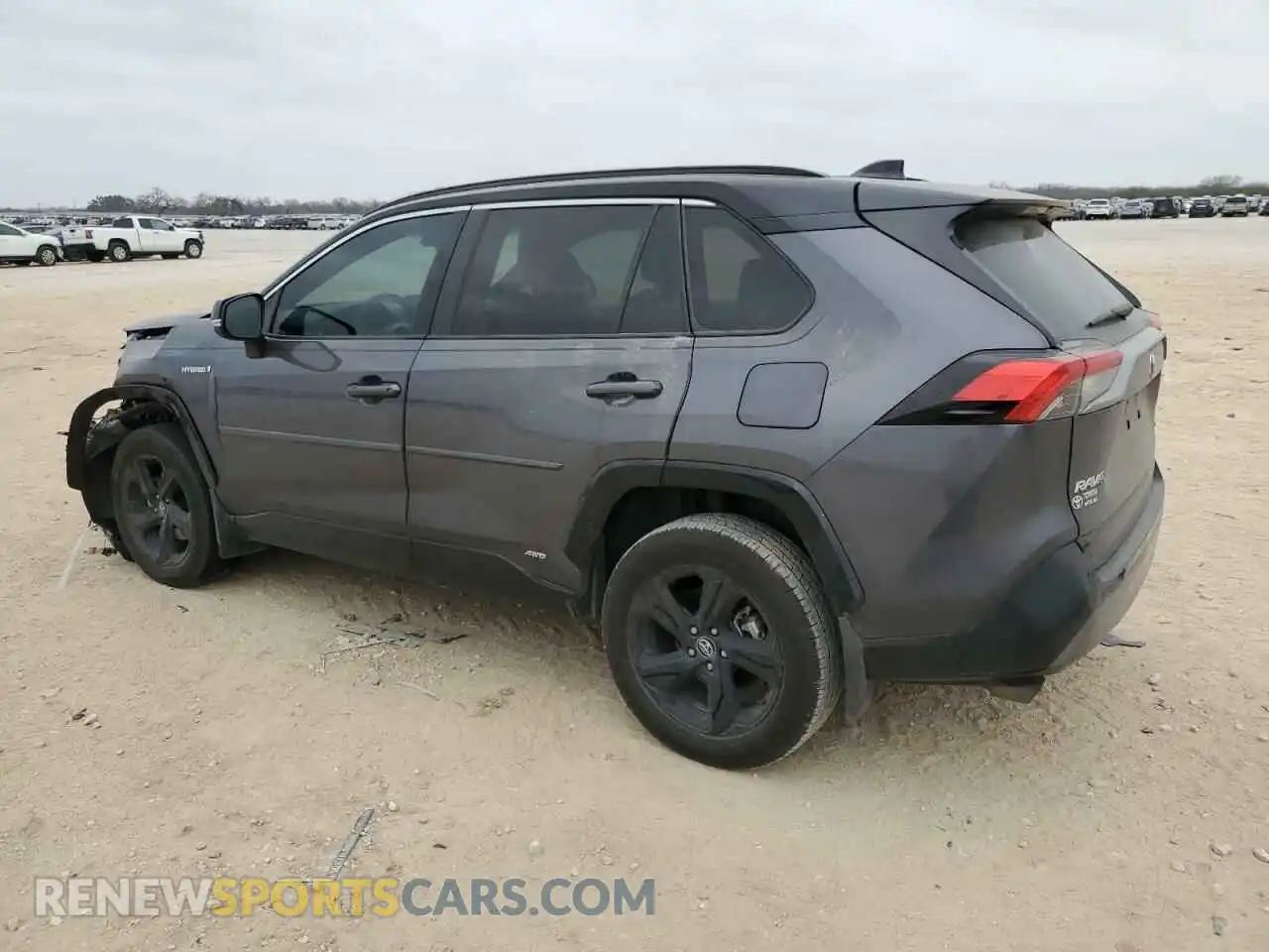 2 Photograph of a damaged car 2T3EWRFV1LW099553 TOYOTA RAV4 2020