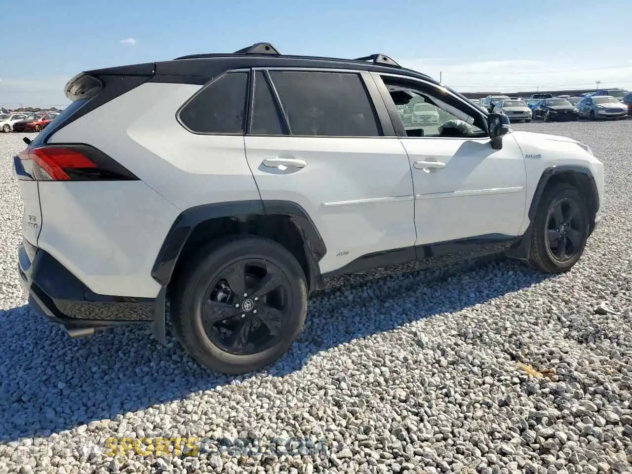 3 Photograph of a damaged car 2T3EWRFV2LW069977 TOYOTA RAV4 2020