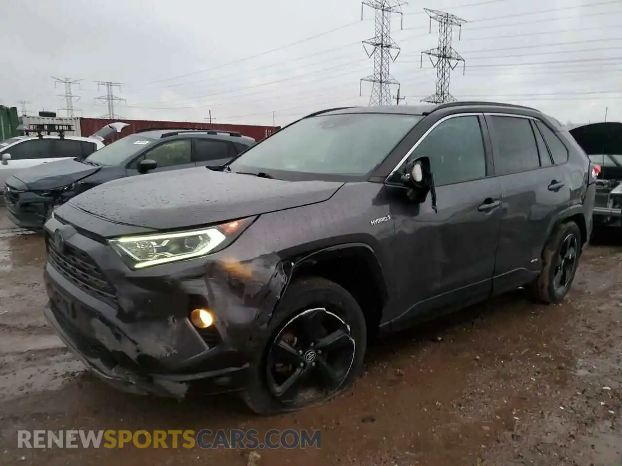 1 Photograph of a damaged car 2T3EWRFV8LW083351 TOYOTA RAV4 2020