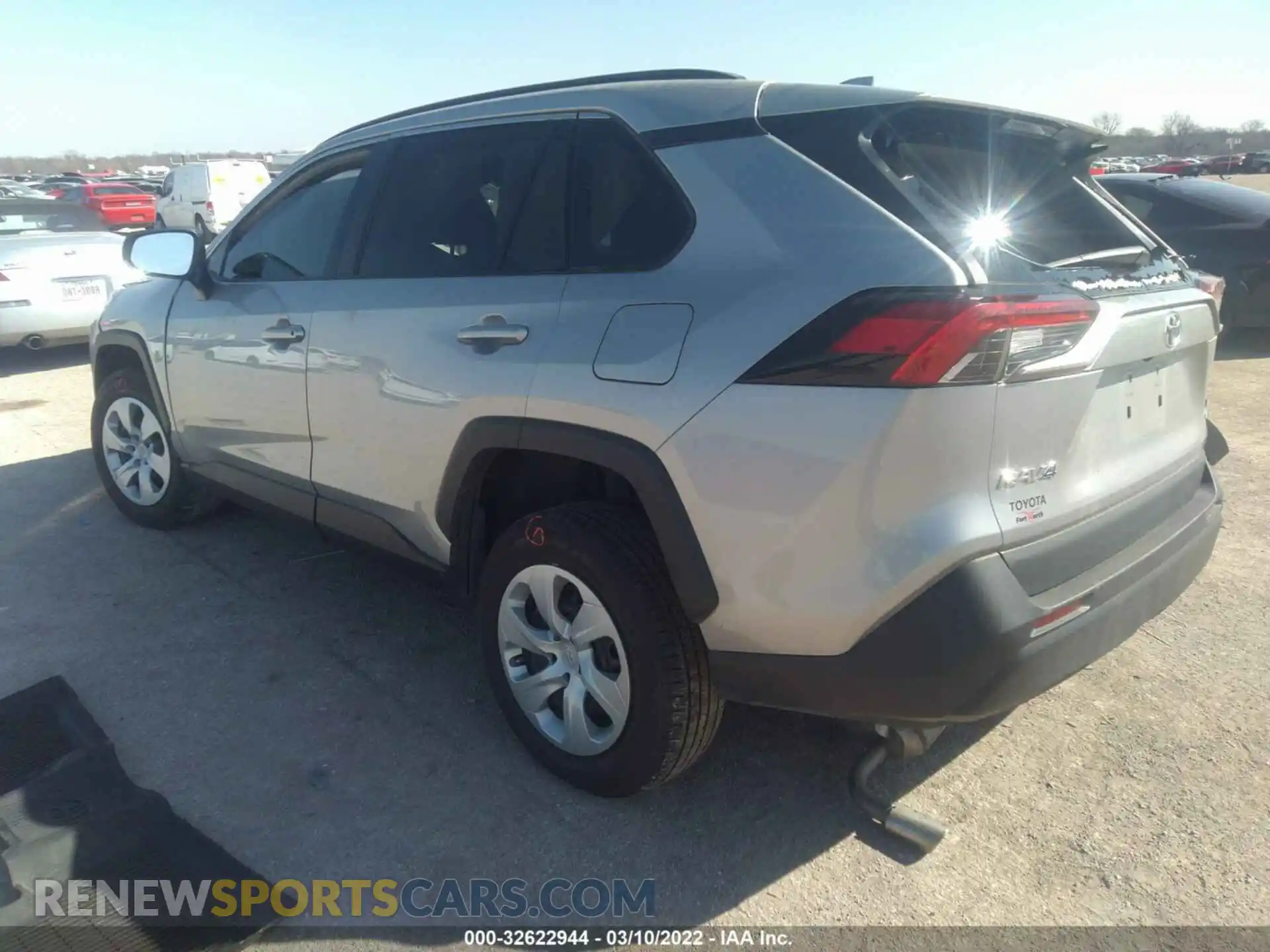 3 Photograph of a damaged car 2T3F1RFV0LC124852 TOYOTA RAV4 2020