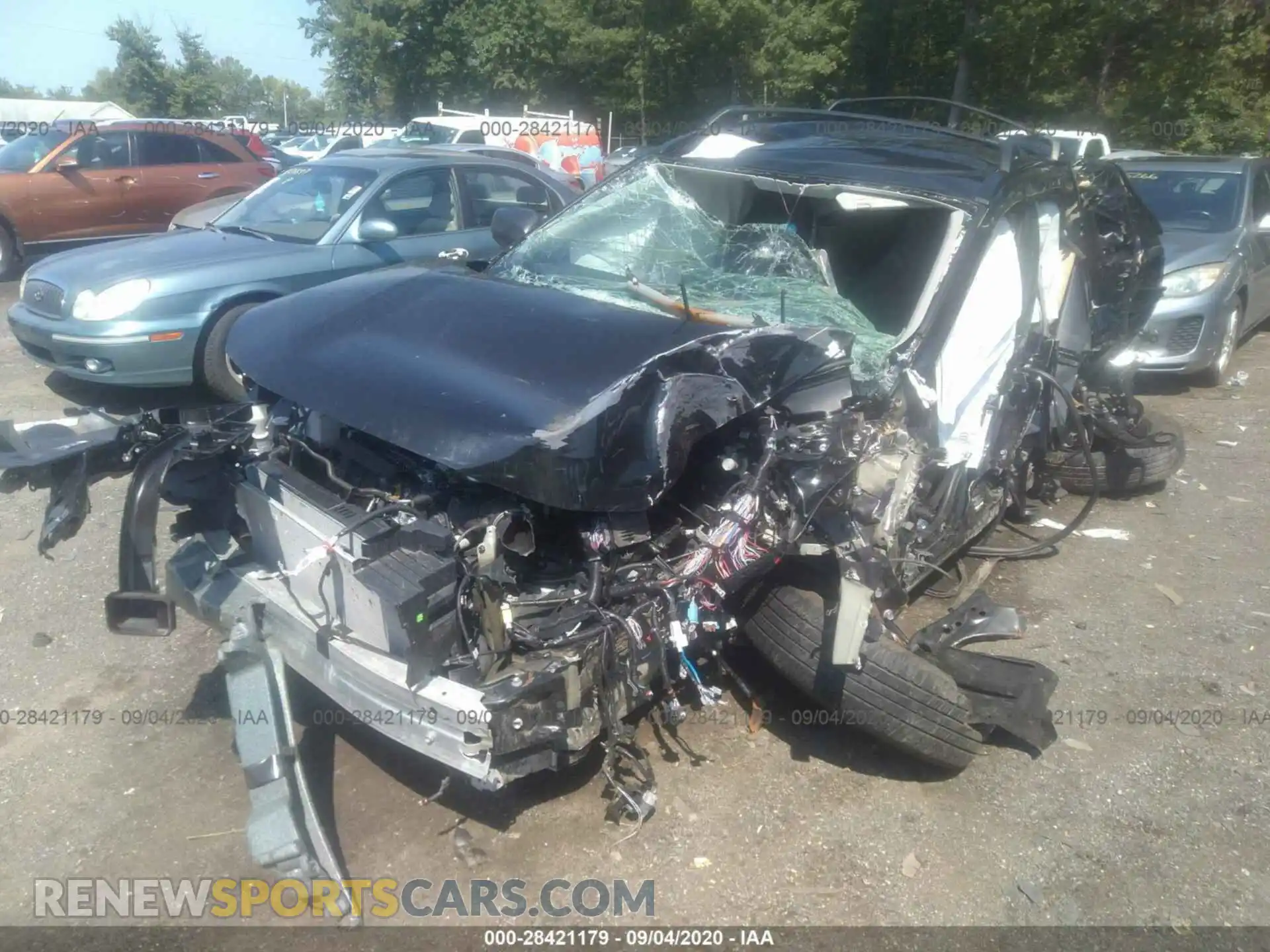2 Photograph of a damaged car 2T3F1RFV0LW098025 TOYOTA RAV4 2020