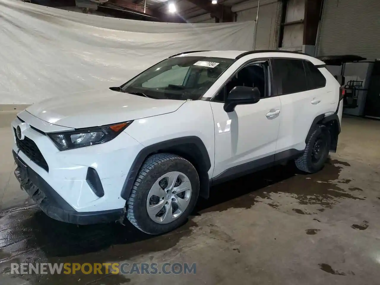 1 Photograph of a damaged car 2T3F1RFV1LW087356 TOYOTA RAV4 2020