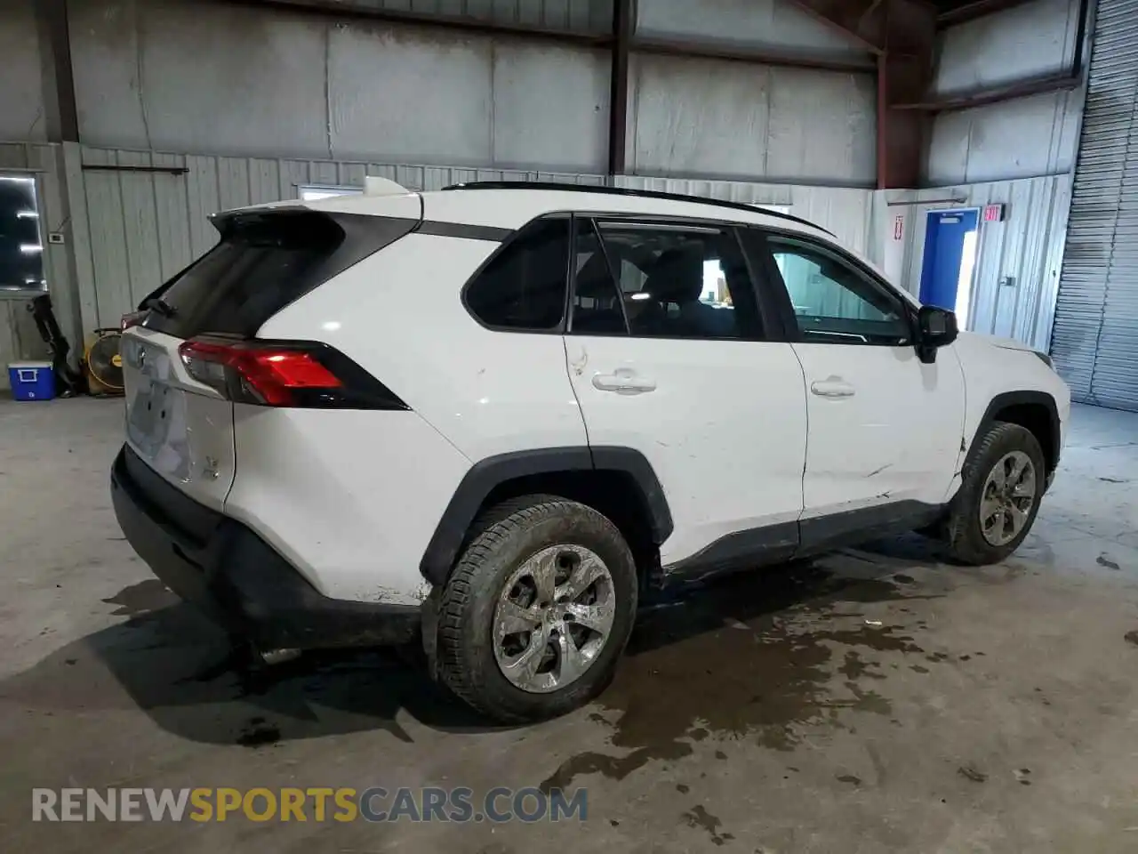 3 Photograph of a damaged car 2T3F1RFV1LW087356 TOYOTA RAV4 2020