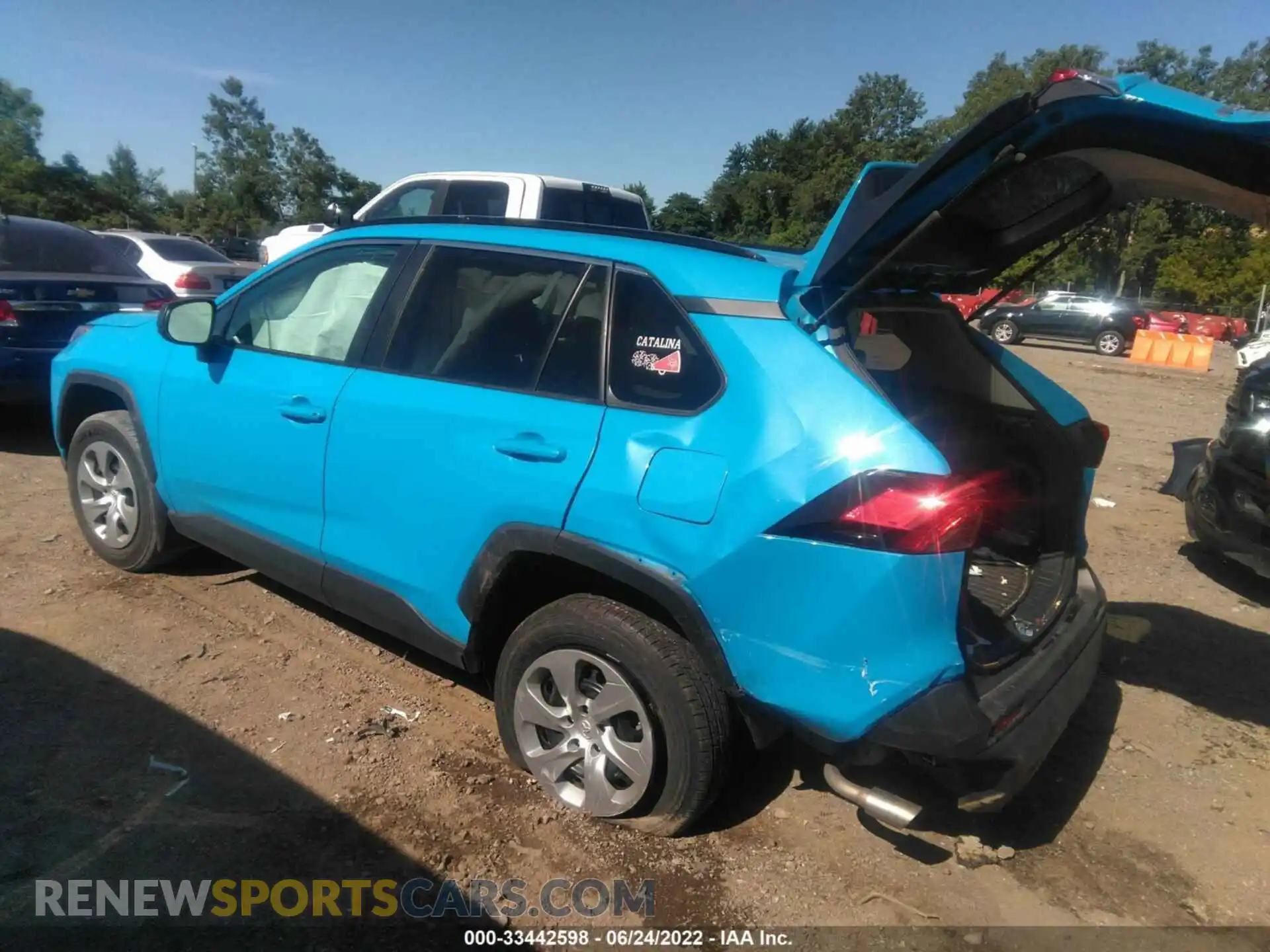 3 Photograph of a damaged car 2T3F1RFV2LC062709 TOYOTA RAV4 2020