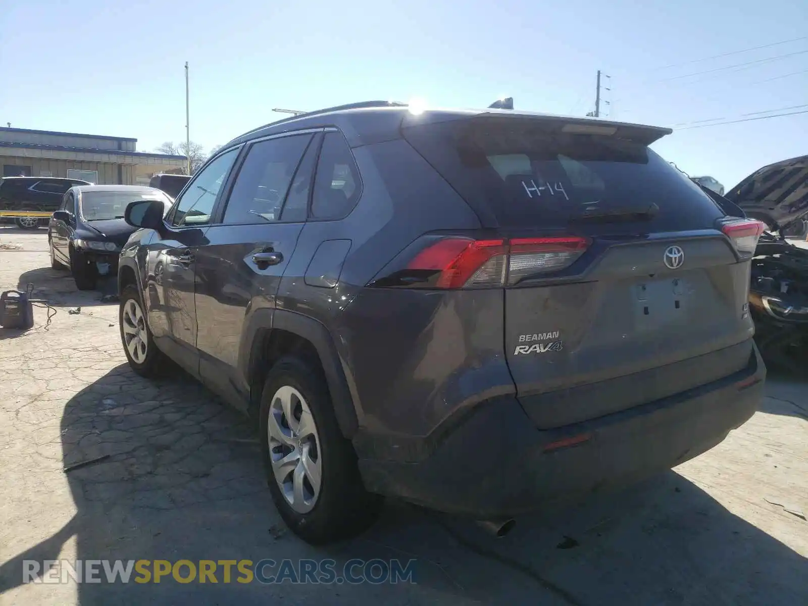 3 Photograph of a damaged car 2T3F1RFV2LC092566 TOYOTA RAV4 2020
