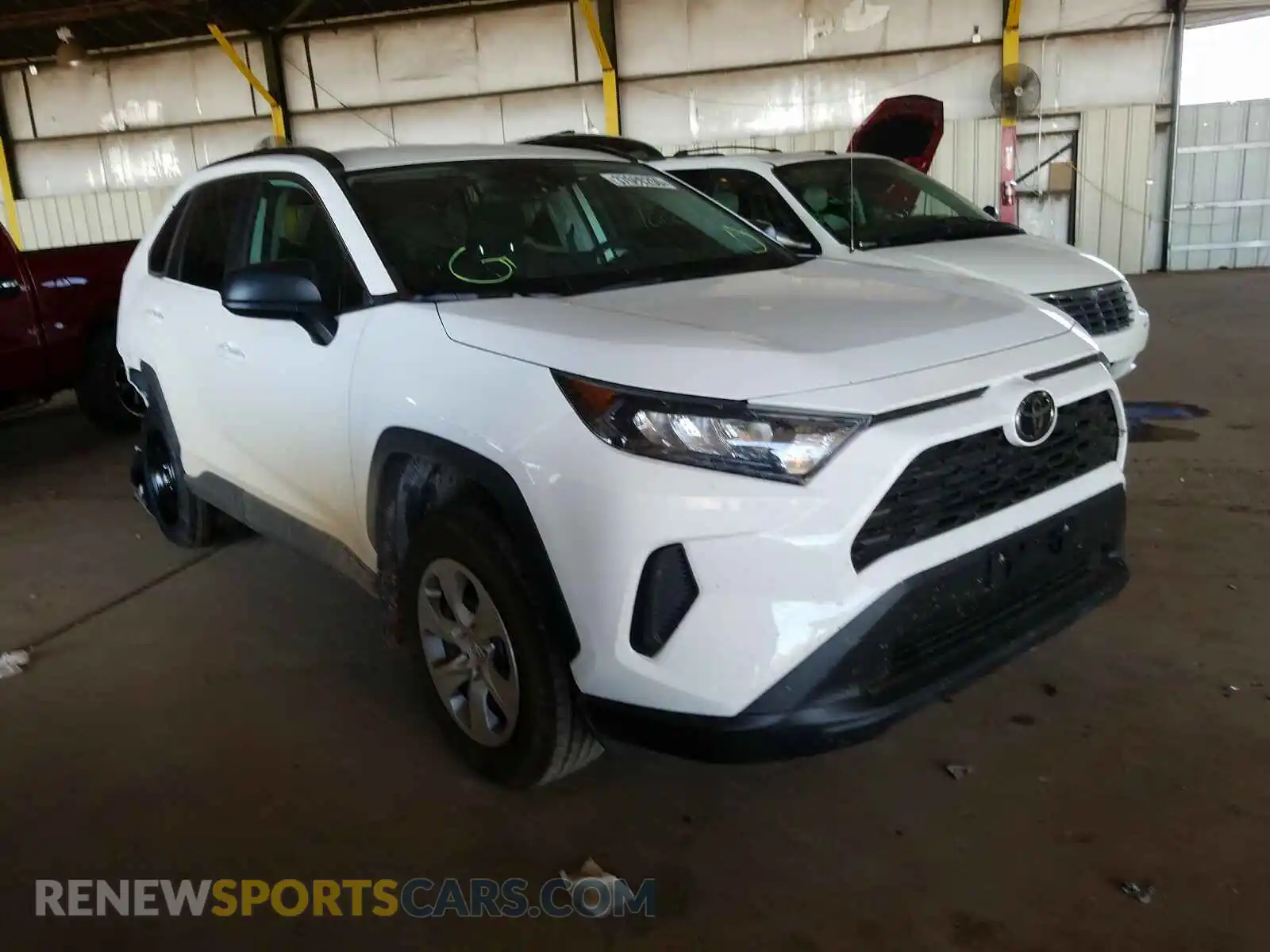 1 Photograph of a damaged car 2T3F1RFV3LC079745 TOYOTA RAV4 2020