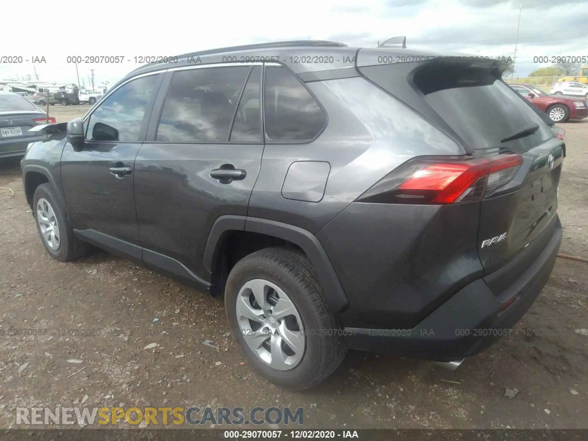 3 Photograph of a damaged car 2T3F1RFV3LC094424 TOYOTA RAV4 2020