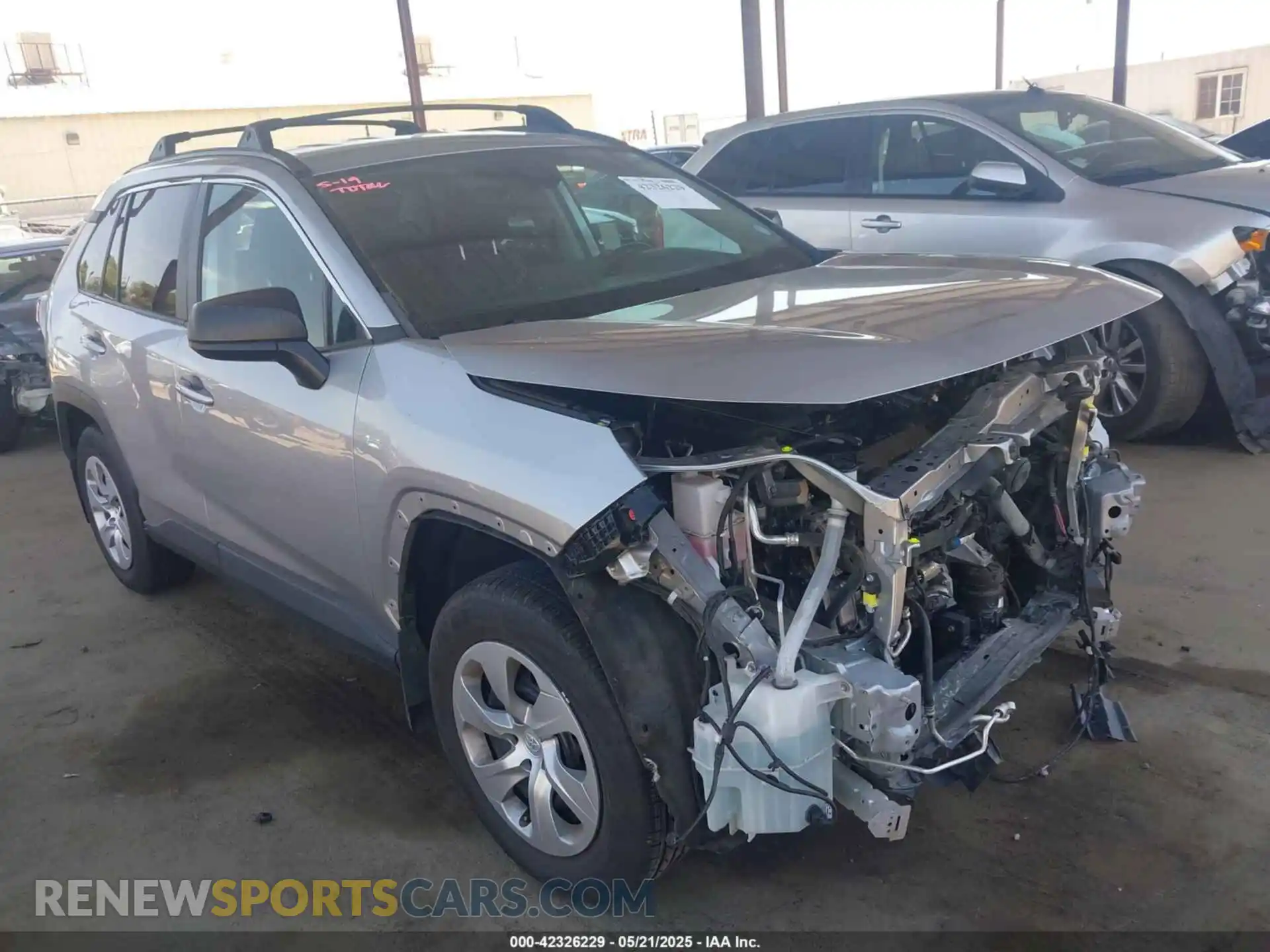1 Photograph of a damaged car 2T3F1RFV3LC101758 TOYOTA RAV4 2020