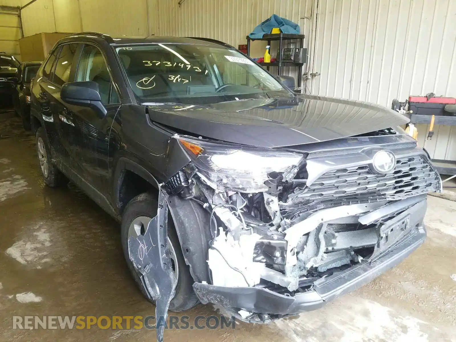 1 Photograph of a damaged car 2T3F1RFV3LW112497 TOYOTA RAV4 2020