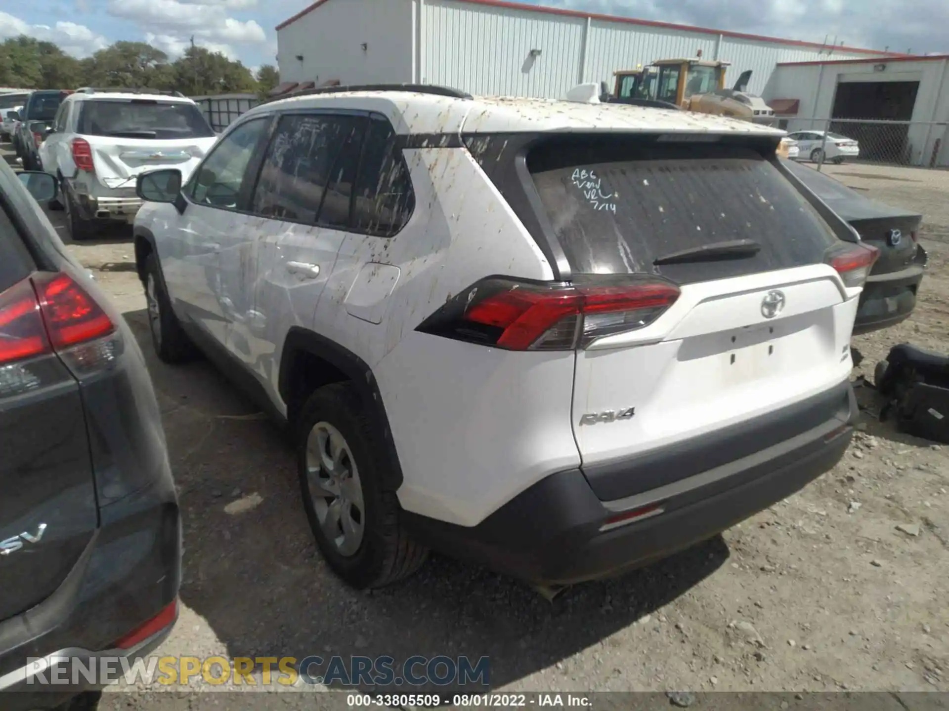 3 Photograph of a damaged car 2T3F1RFV4LC099776 TOYOTA RAV4 2020