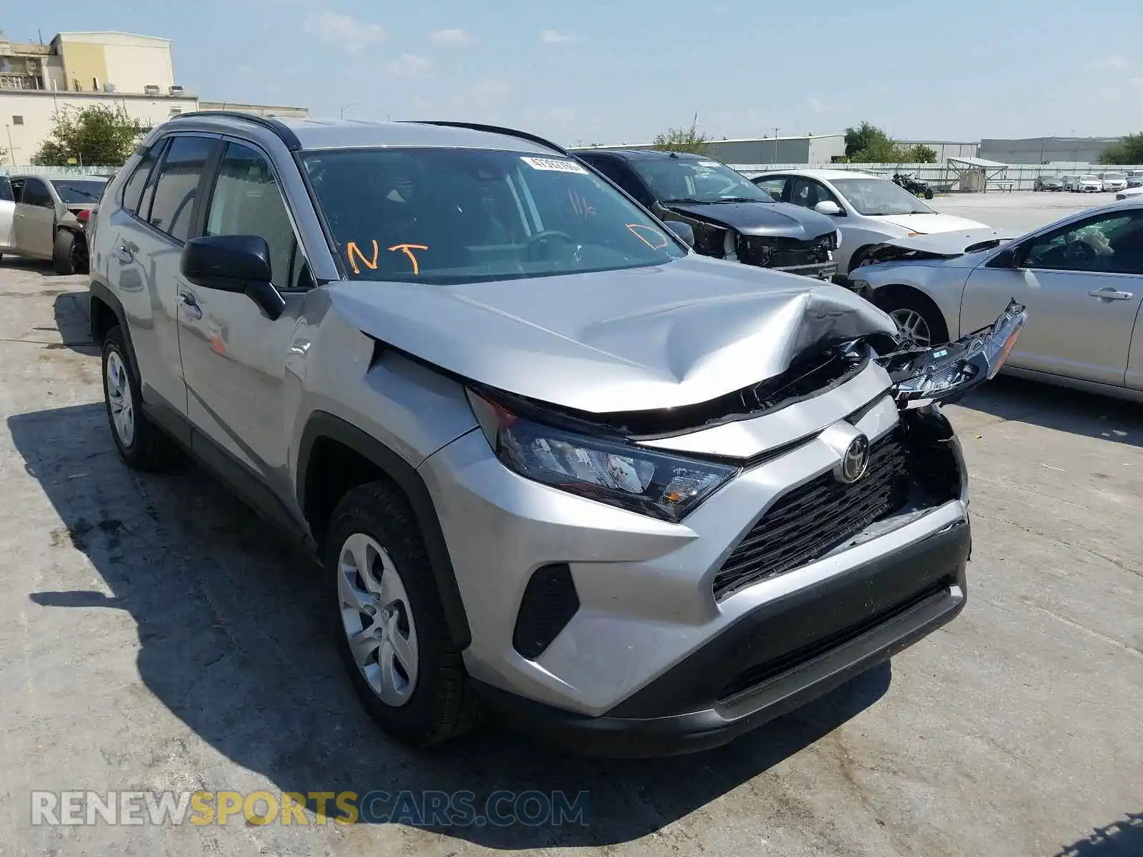 1 Photograph of a damaged car 2T3F1RFV4LC120822 TOYOTA RAV4 2020