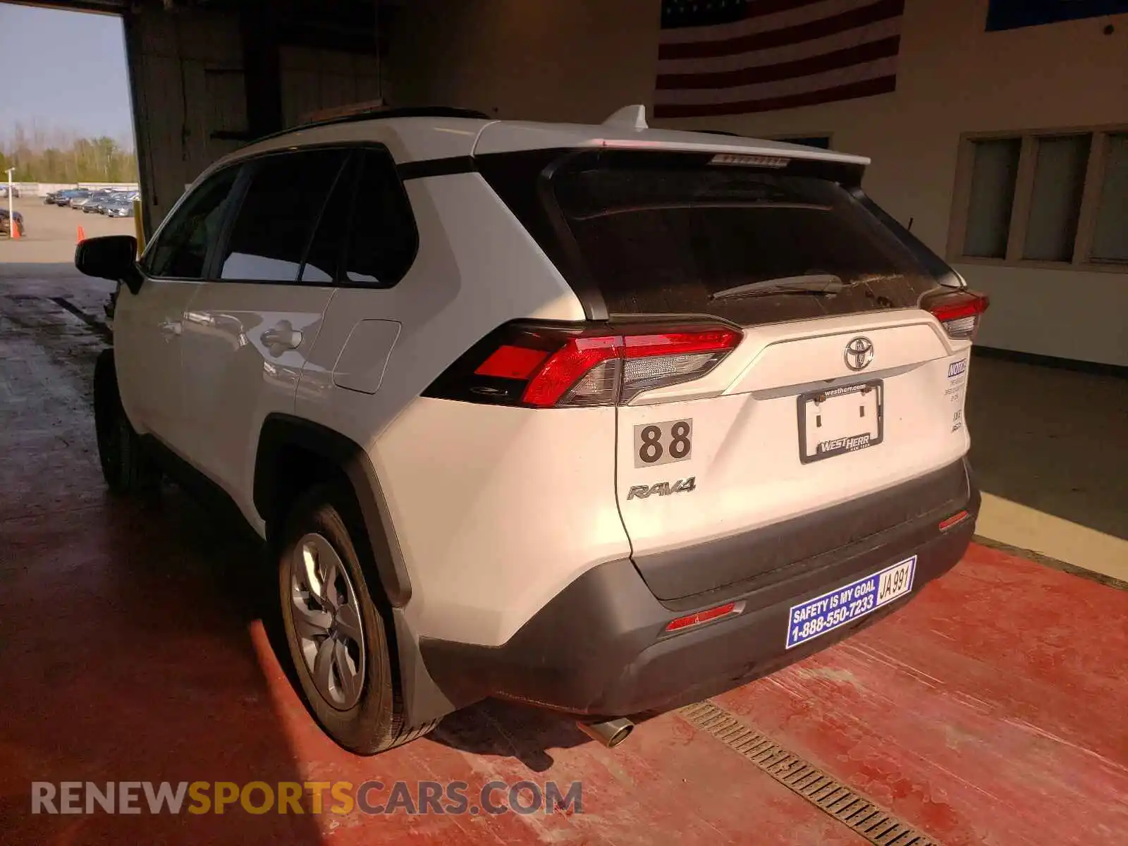 3 Photograph of a damaged car 2T3F1RFV5LC066446 TOYOTA RAV4 2020
