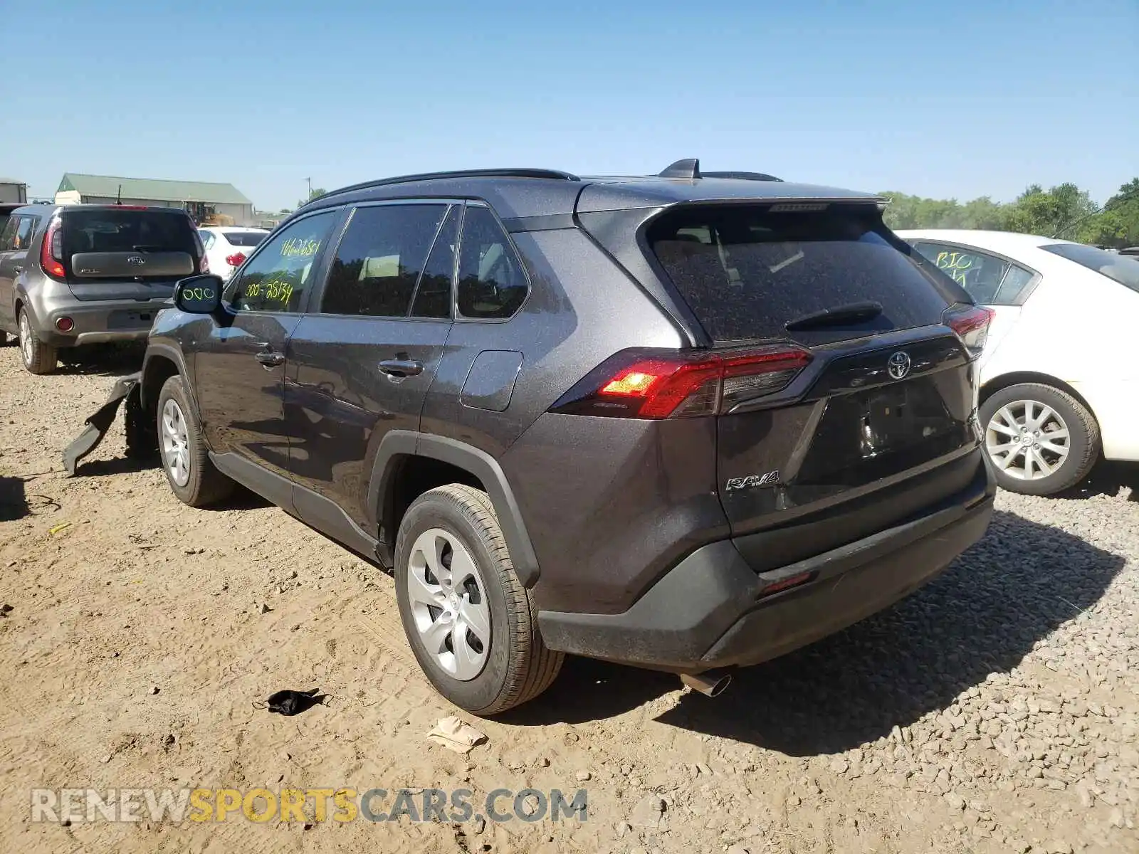 3 Photograph of a damaged car 2T3F1RFV5LC082890 TOYOTA RAV4 2020