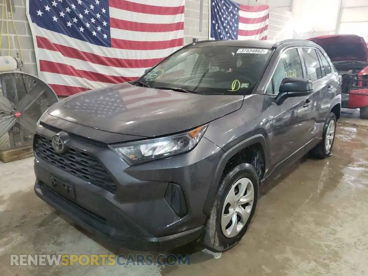 2 Photograph of a damaged car 2T3F1RFV5LW104028 TOYOTA RAV4 2020
